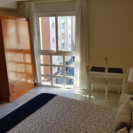 Апартаменти Fan Flat Eugenio (Adults Only) Малага Екстер'єр фото