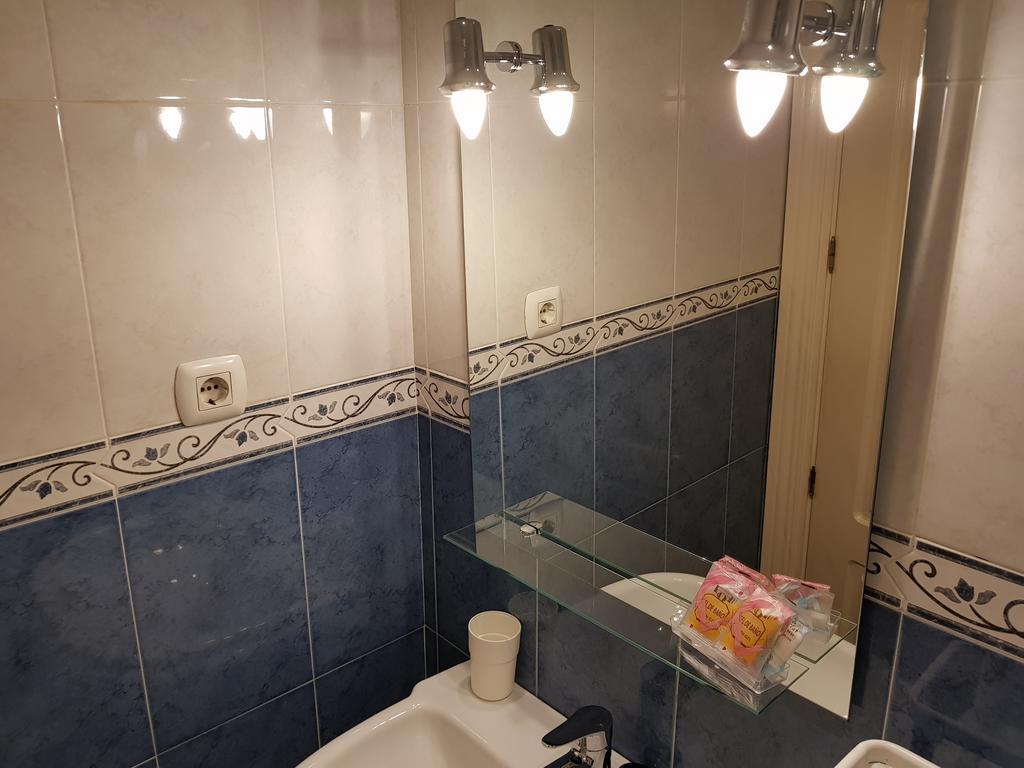 Апартаменти Fan Flat Eugenio (Adults Only) Малага Екстер'єр фото